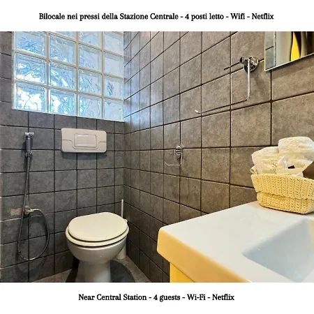Stazione - 4 Posti Letto Con Wifi E Netflix A Piazza Garibaldi Lejlighed Napoli